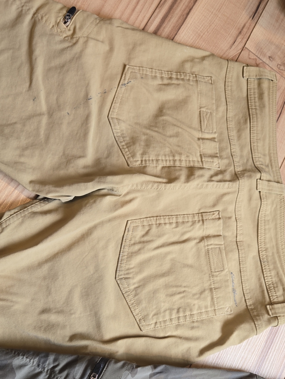 Mens Eddie Bauer First Ascent Shorts - Picture 7 of 8